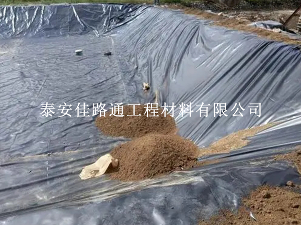 購(gòu)買防滲土工膜須關(guān)注哪些基礎(chǔ)問(wèn)題？