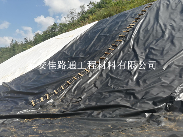 養(yǎng)殖防滲膜施工原則要求：守護(hù)水體安全，創(chuàng)新養(yǎng)殖環(huán)境